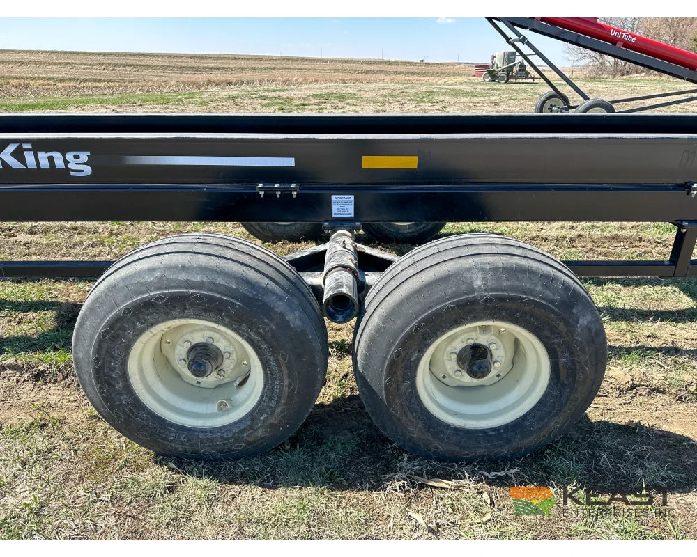Farm King 1450SH Round Bale Carrier Self-Loading Single Width Bale Carriers