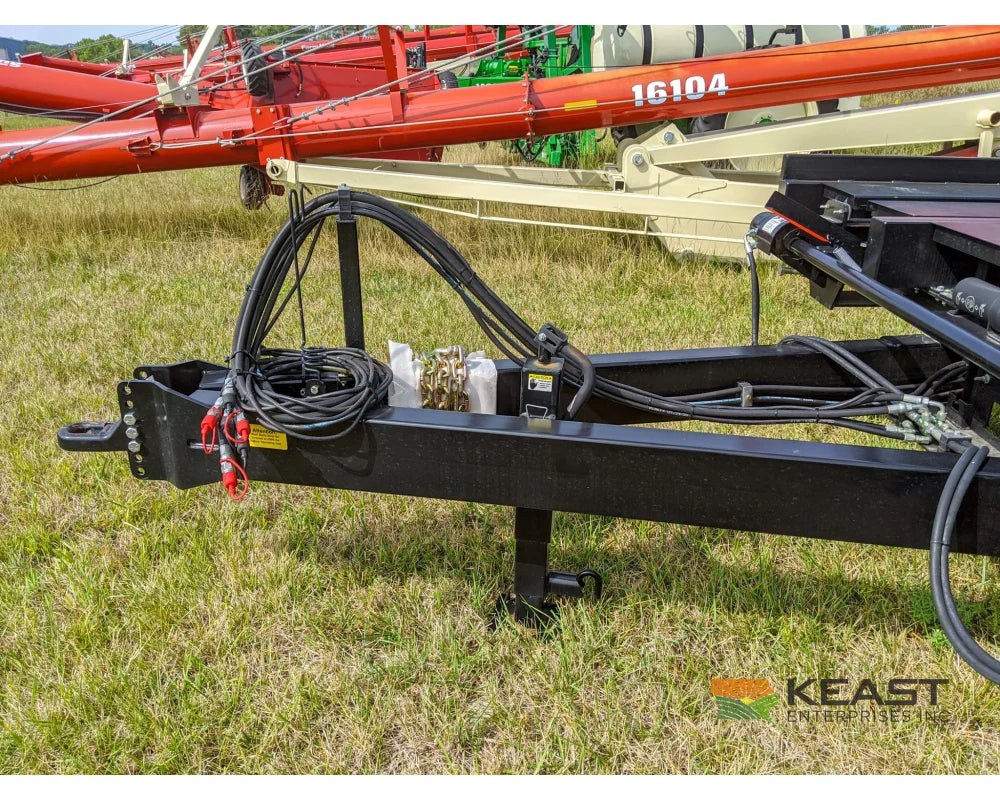 Farm King 2400 Round Bale Carrier - 8 Bale Capacity Self Loading Arm Feed Wagons
