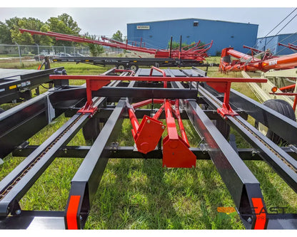 Farm King 2400 Round Bale Carrier - 8 Bale Capacity Self Loading Arm Feed Wagons
