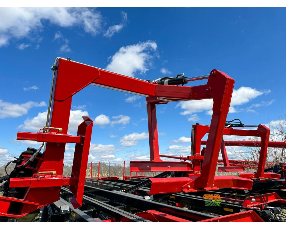 Farm King 4480XD Square Bale Carrier - Up to 24 Bale Capacity Self Loading Arm Feed Wagons