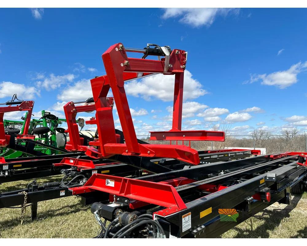 Farm King 4480XD Square Bale Carrier - Up to 24 Bale Capacity Self Loading Arm Feed Wagons