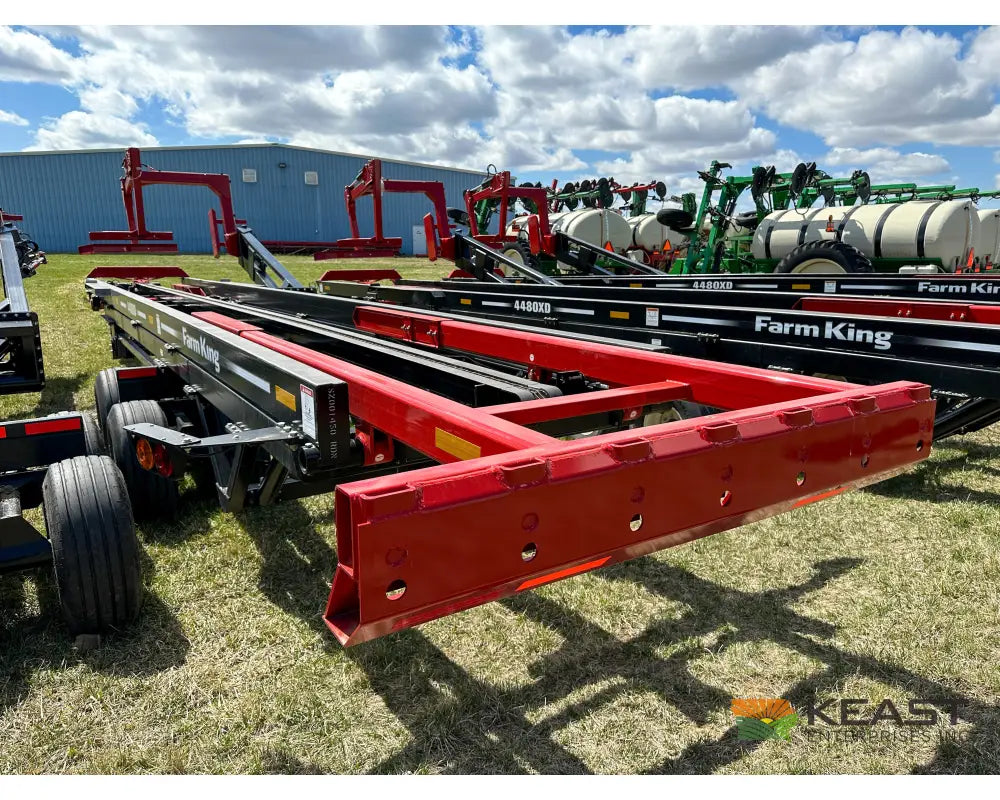 Farm King 4480XD Square Bale Carrier - Up to 24 Bale Capacity Self Loading Arm Feed Wagons