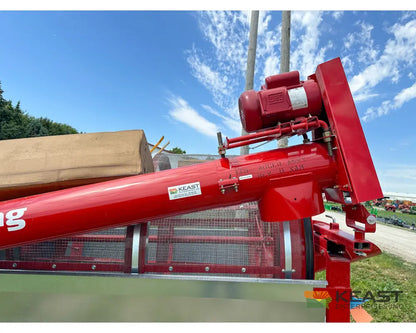 Farm King 482 Grain Cleaner - Up to 1,900 BPH Capacity Integrated Screens Grain Cleaner