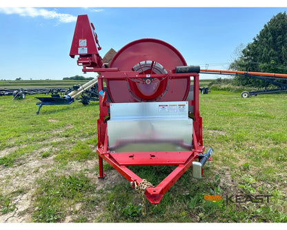 Farm King 482 Grain Cleaner - Up to 1,900 BPH Capacity Integrated Screens Grain Cleaner