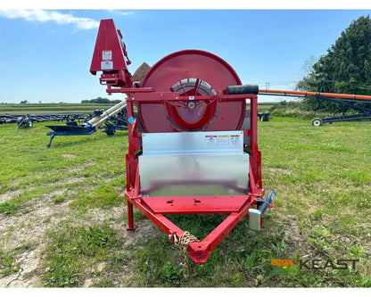 Farm King 482 Grain Cleaner - Up to 1,900 BPH Capacity Integrated Screens Grain Cleaner