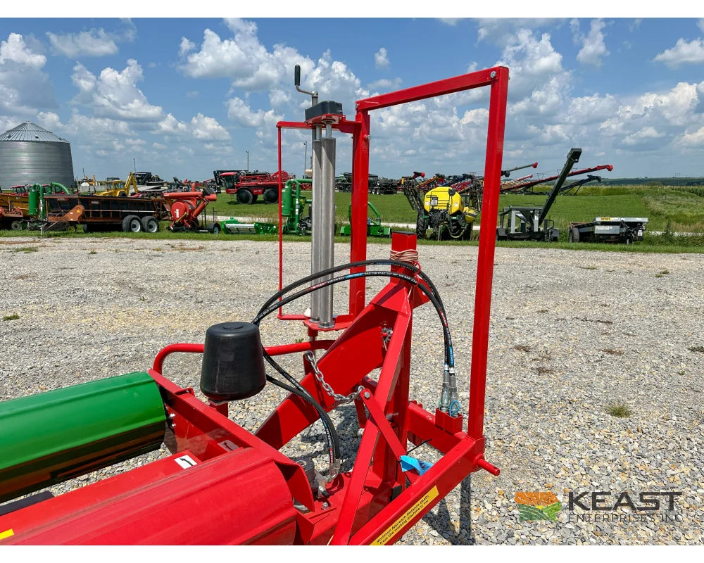 Farm King BW150 Bale Wrapper 3-Point Hitch 47’’ x 47’’ Bale Size Bale Wrappers