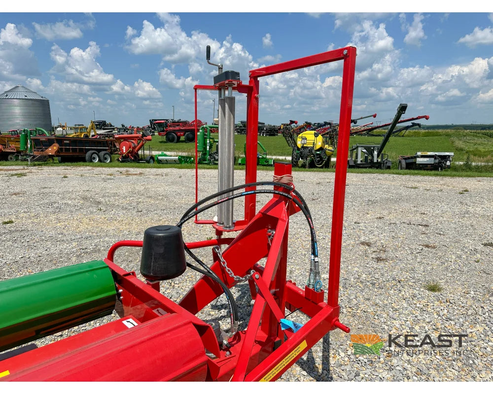 Farm King BW150 Bale Wrapper 3-Point Hitch 47’’ x 47’’ Bale Size Bale Wrappers