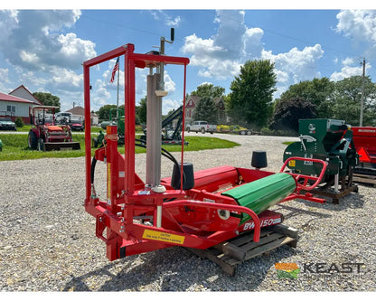 Farm King BW150 Bale Wrapper 3-Point Hitch 47’’ x 47’’ Bale Size Bale Wrappers