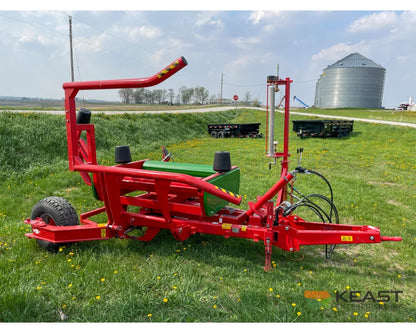 Farm King BW200 Pull-Type Bale Wrapper 4’ x 4’ and 4’ x 5’ Bale Capacity Bale Wrappers