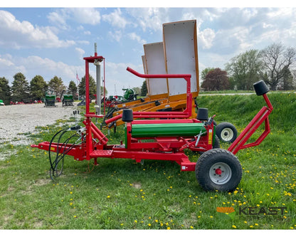 Farm King BW200 Pull-Type Bale Wrapper 4’ x 4’ and 4’ x 5’ Bale Capacity Bale Wrappers