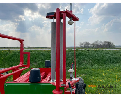 Farm King BW200 Pull-Type Bale Wrapper 4’ x 4’ and 4’ x 5’ Bale Capacity Bale Wrappers