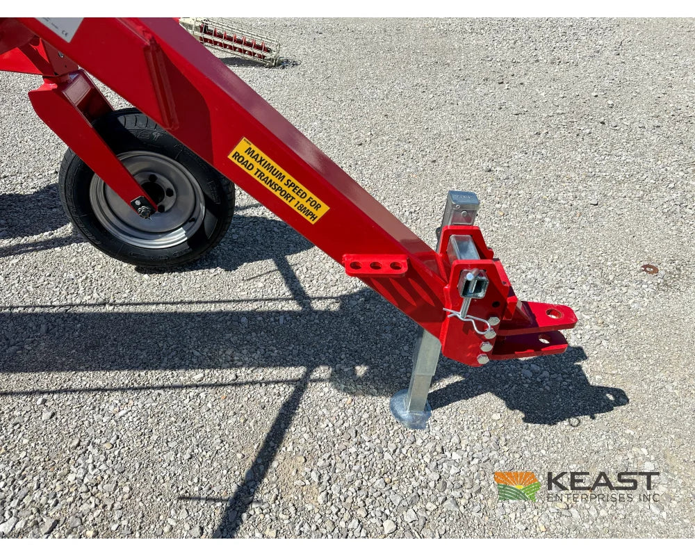 Farm King Easy Rake Superstar ERS16 / ERS18 / ERS20 16-20 Wheels 32’-38’ Working Width 9.2’ Transport Width Hay Rakes