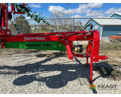 Farm King ENO780FK Twin Rotary Rake 23’–26.5’ Adjustable Working Width Hay Rakes