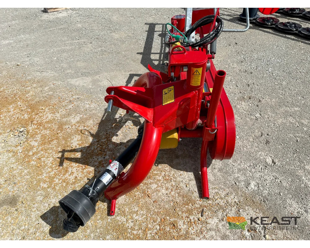 Farm King MDN4 Disc Mower 5’5’’ Working Width 540 PTO Cat. I/II 3-Point Disc Mowers