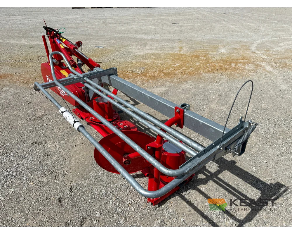 Farm King MDN4 Disc Mower 5’5’’ Working Width 540 PTO Cat. I/II 3-Point Disc Mowers