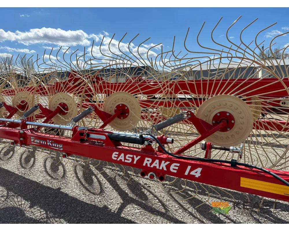Farm King TVR12 / TVR14 Field Rake 12-14 Wheels 24’-27’ Working Width 8.5’ Transport Width Hay Rakes