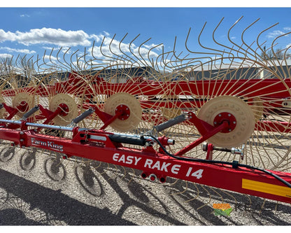 Farm King TVR12 / TVR14 Field Rake 12-14 Wheels 24’-27’ Working Width 8.5’ Transport Width Hay Rakes