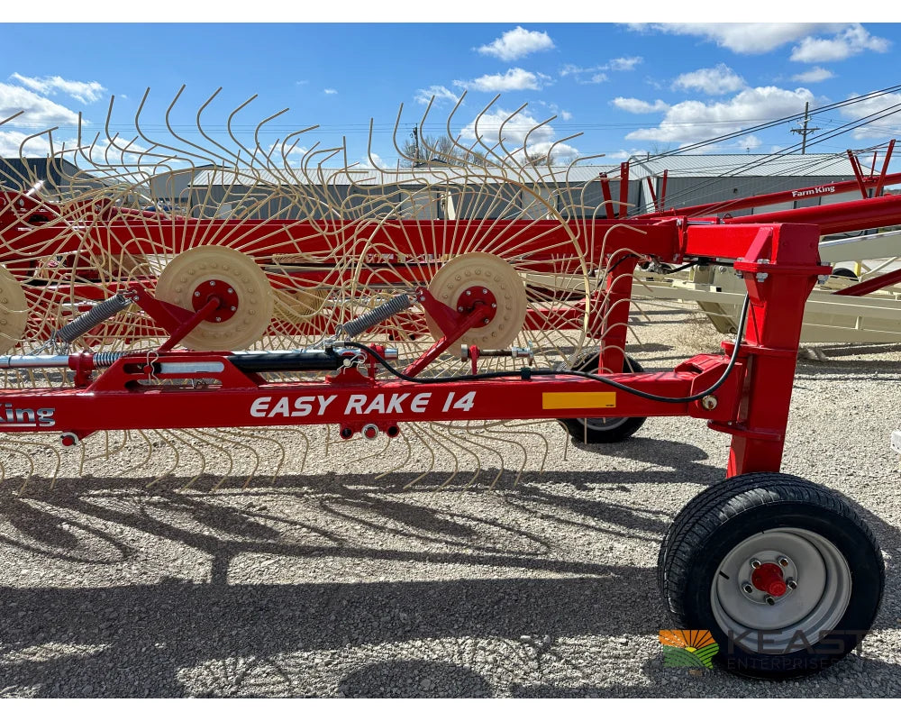 Farm King TVR12 / TVR14 Field Rake 12-14 Wheels 24’-27’ Working Width 8.5’ Transport Width Hay Rakes
