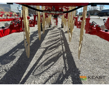 Farm King TVR12 / TVR14 Field Rake 12-14 Wheels 24’-27’ Working Width 8.5’ Transport Width Hay Rakes