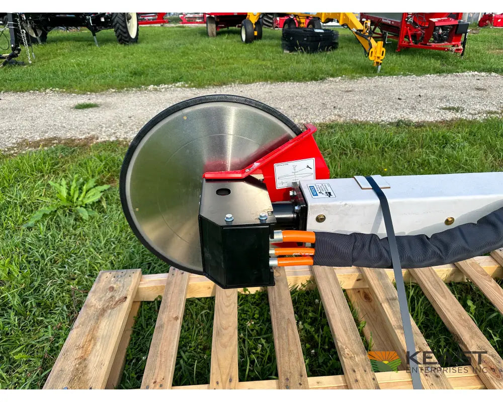 Fecon Trim Ex Extending Tree Saws 18 26’ Total Reach 24’’ Blade Tree Saws