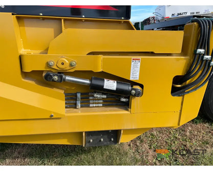 Garfield 950HC 9 Yard Ejection Scraper 7’ Working Width Ejection Scrapers