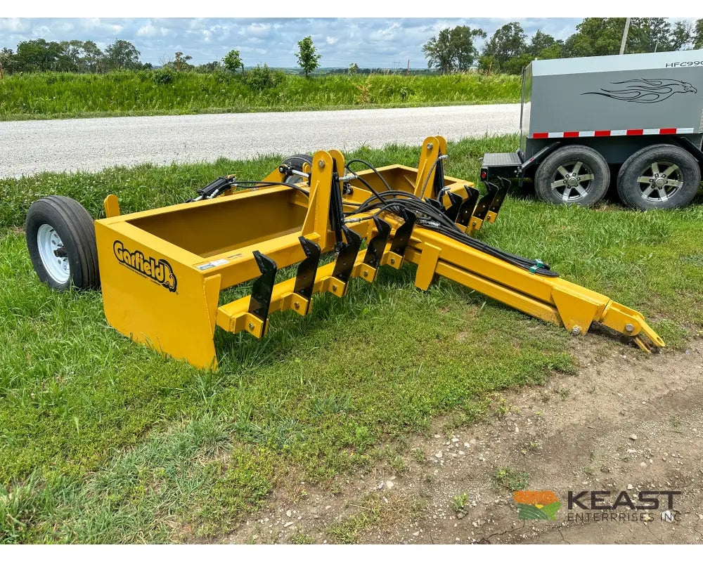 Garfield GDSTR10 10’ Drag Scraper w/ Rippers - 10’ Cutting Width Hydraulic Tilt Box Scrapers