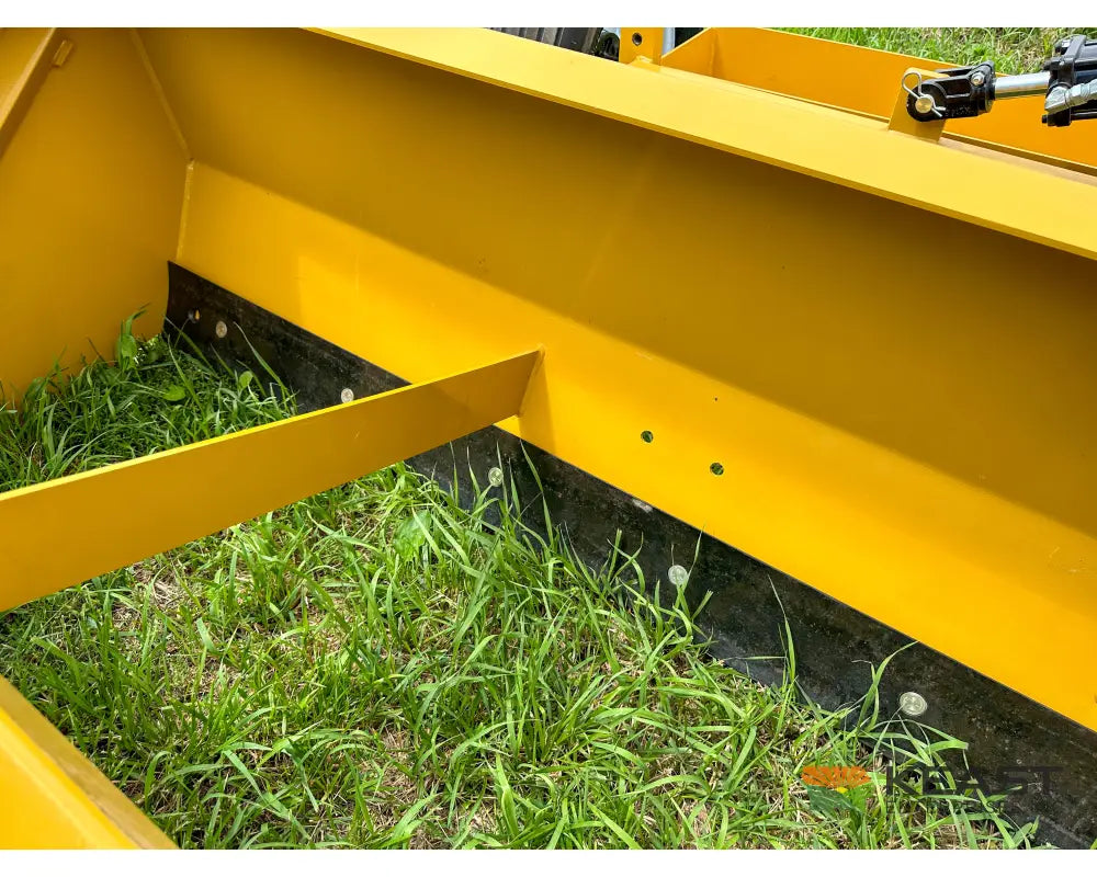 Garfield GDSTR10 10’ Drag Scraper w/ Rippers - 10’ Cutting Width Hydraulic Tilt Box Scrapers
