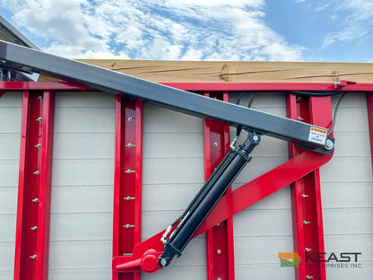 Hagedorn 5440 Manure Spreader 684 Cu Ft Heaped Capacity 500/50R22.5 Tires Manure Spreaders