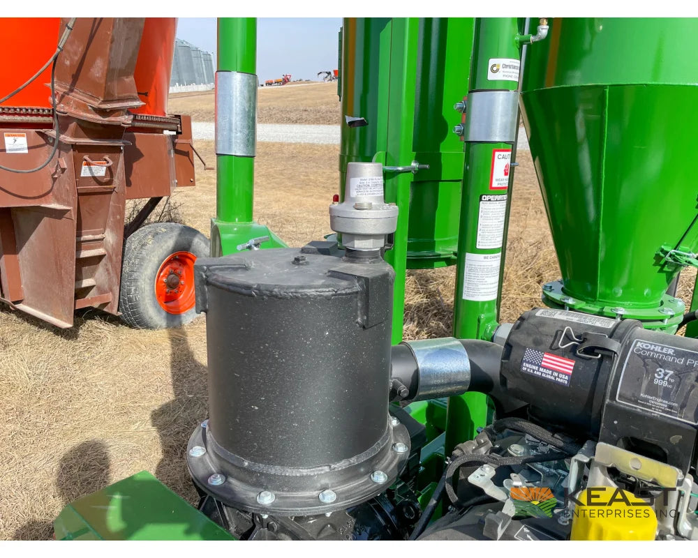Handlair 404 Grain Vac 12’ 2’’ Truck Load Discharge 37 HP Kohler Grain Vacs