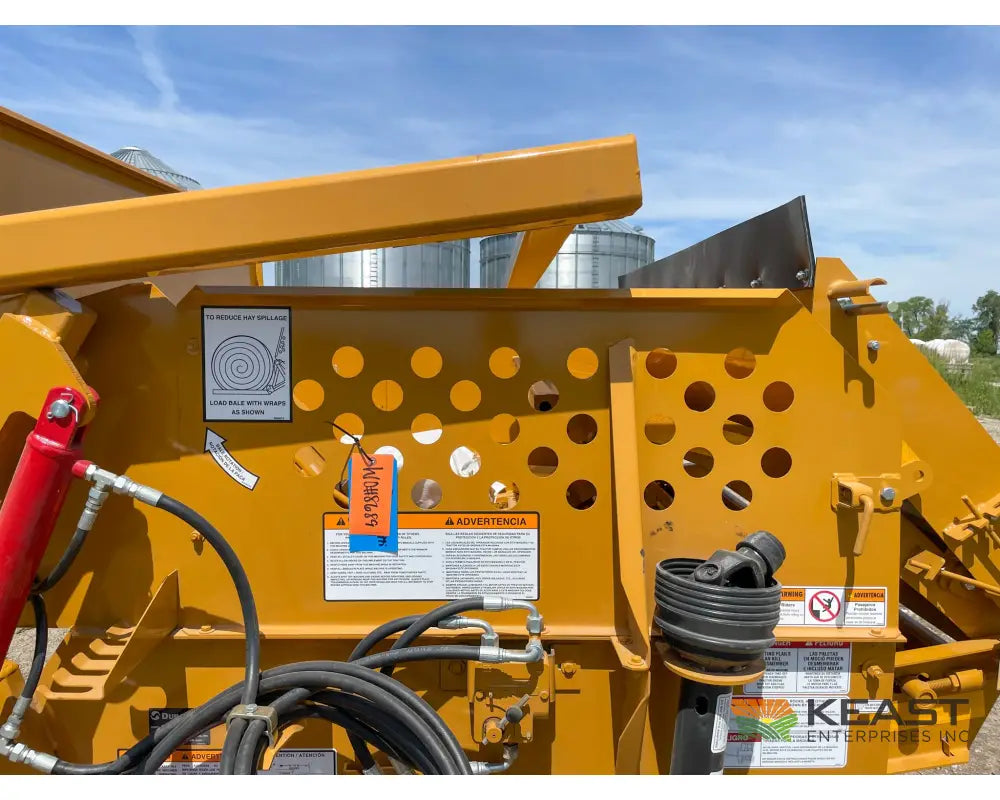 Haybuster 2100 Bale Processor 2-Point Mount Bale Processors