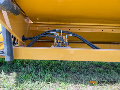 Haybuster 2754 Bale Processor - Integrated Fan and Blower Containment Kit Bale Processors