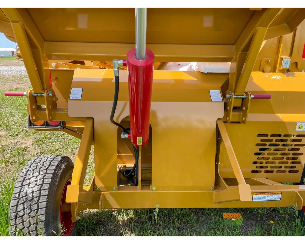 Haybuster 2754 Bale Processor - Integrated Fan and Blower Containment Kit Bale Processors