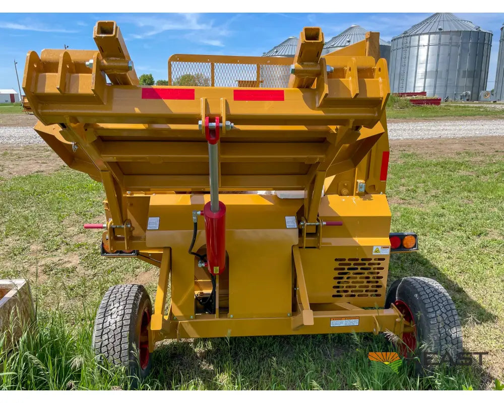 Haybuster 2754 Bale Processor - Integrated Fan and Blower Containment Kit Bale Processors