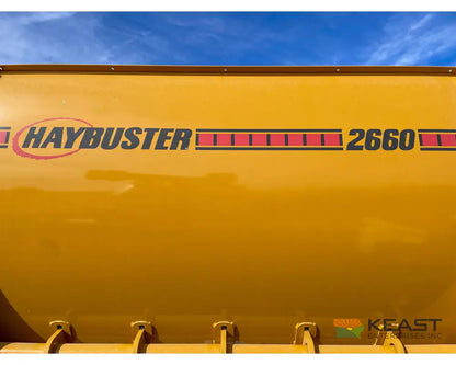 Haybuster 2660 Bale Processor 2 Bale Capacity Hydraulic Deflector Bale Processors