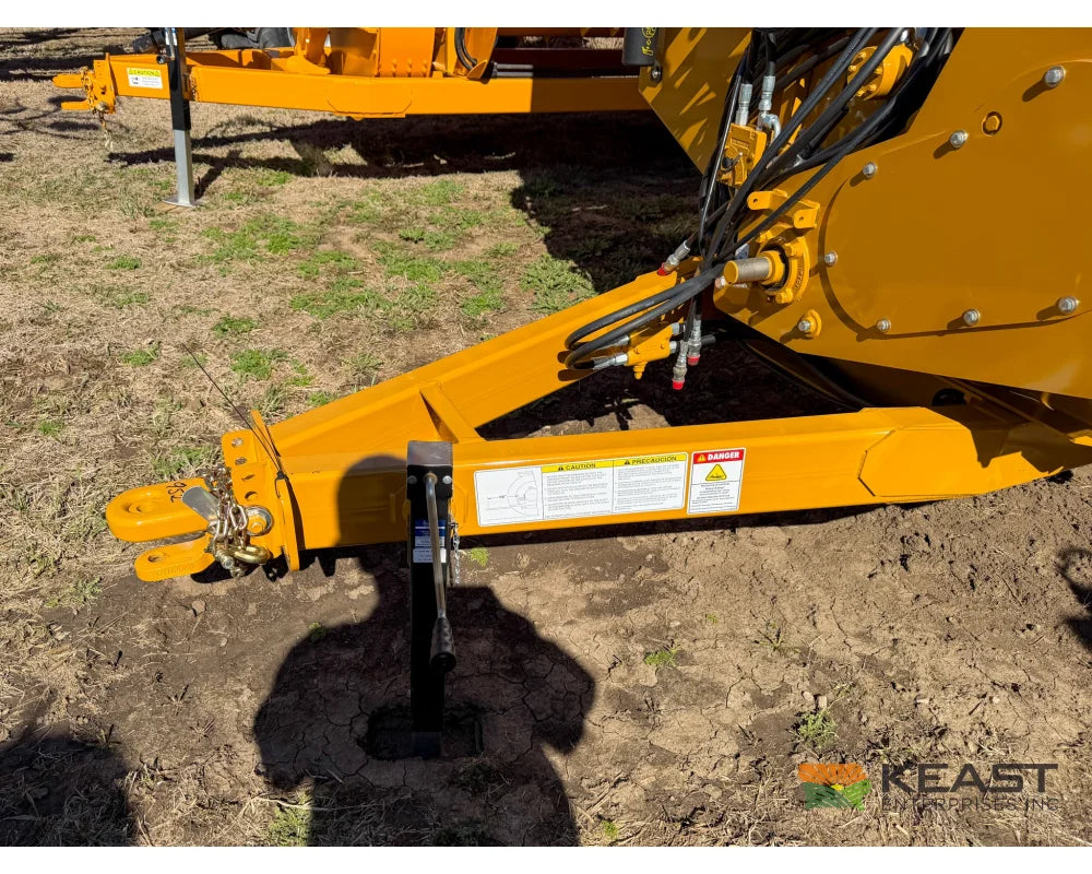 Haybuster 2665 Shortcut Bale Processor Hydraulic Deflector Bale Processors
