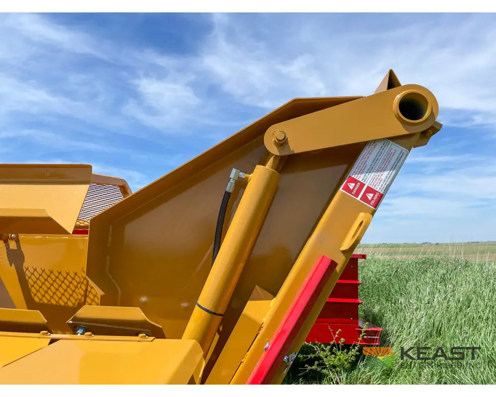 Haybuster 3106 Rock-Eze Rock Picker 1 Cu Yd Capacity 80’’ Dump Height Rock Pickers