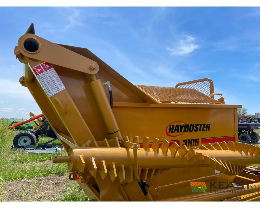 Haybuster 3106 Rock-Eze Rock Picker 1 Cu Yd Capacity 80’’ Dump Height Rock Pickers