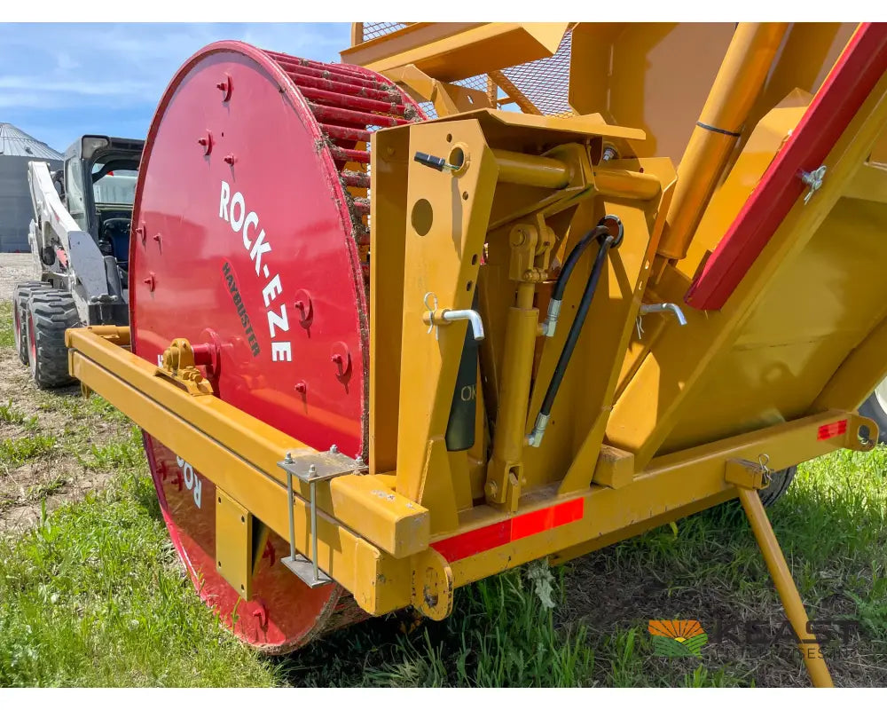 Haybuster 3106 Rock-Eze Rock Picker 1 Cu Yd Capacity 80’’ Dump Height Rock Pickers