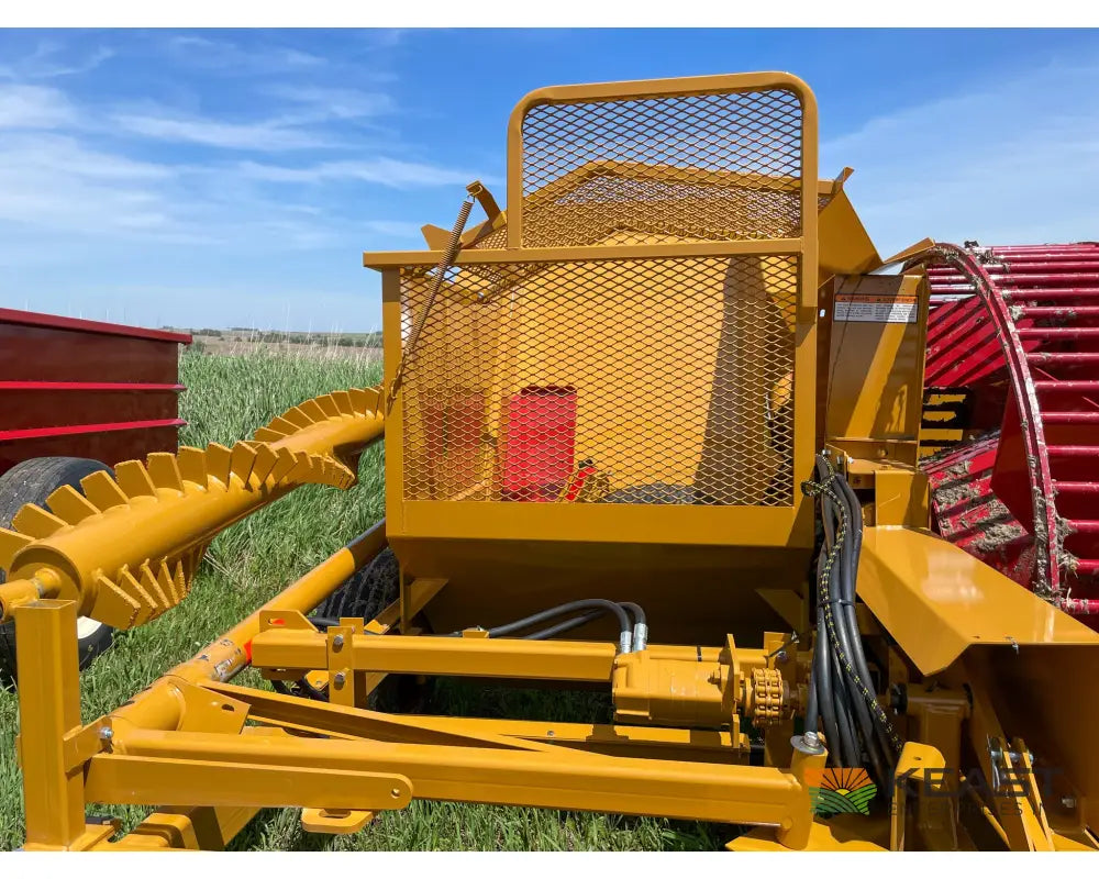 Haybuster 3106 Rock-Eze Rock Picker 1 Cu Yd Capacity 80’’ Dump Height Rock Pickers