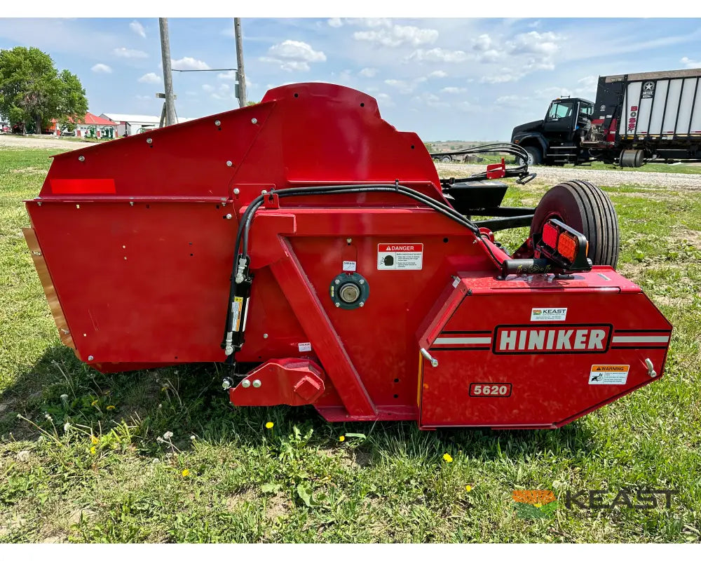 Hiniker 5620HL 20’ Windrower Shredder - End Transport Kit Hardened Cups Windrower Shredders