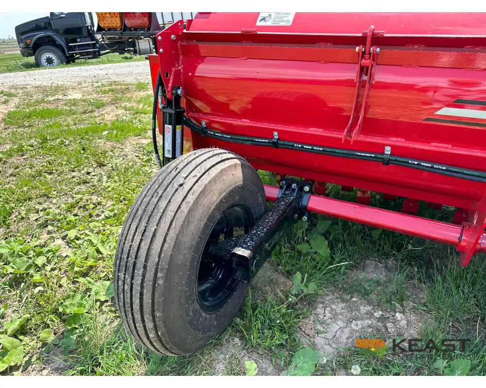 Hiniker 5620HL 20’ Windrower Shredder - End Transport Kit Hardened Cups Windrower Shredders