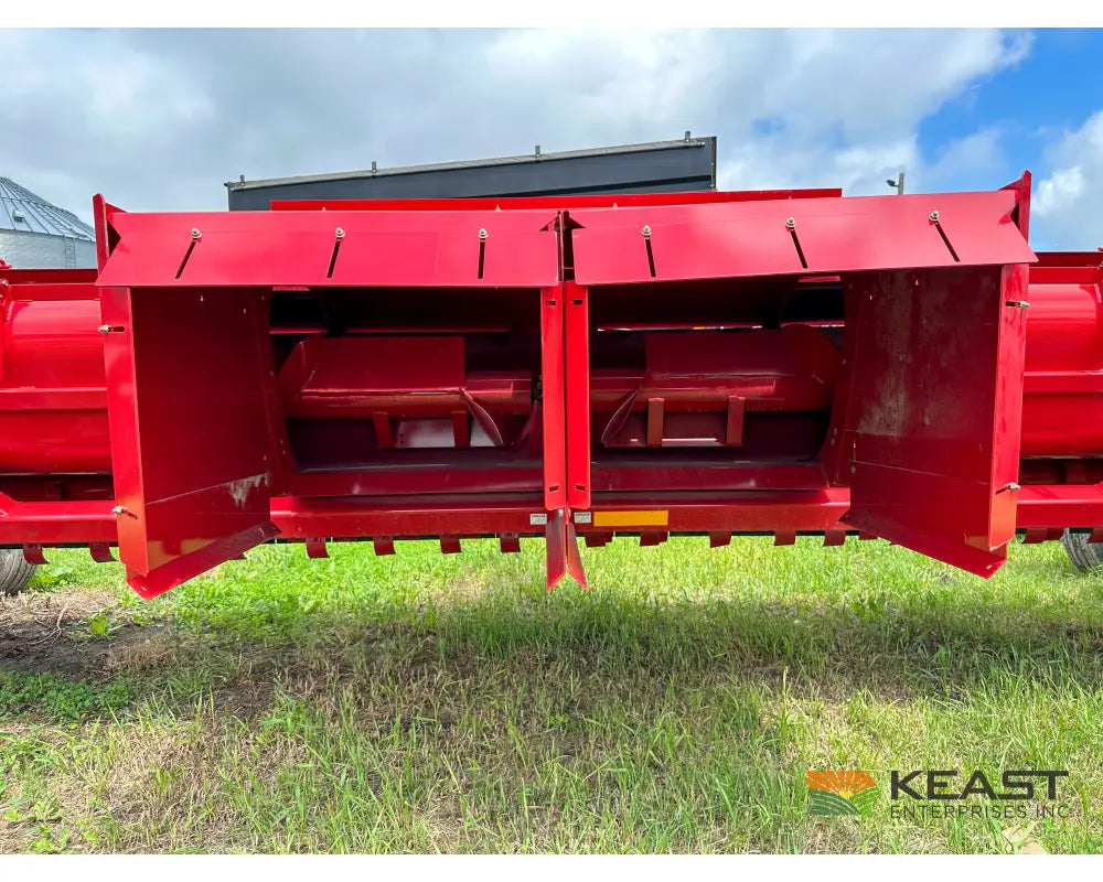 Hiniker 5630HL 30’ Windrower Shredder End Transport Kit Windrower Shredders