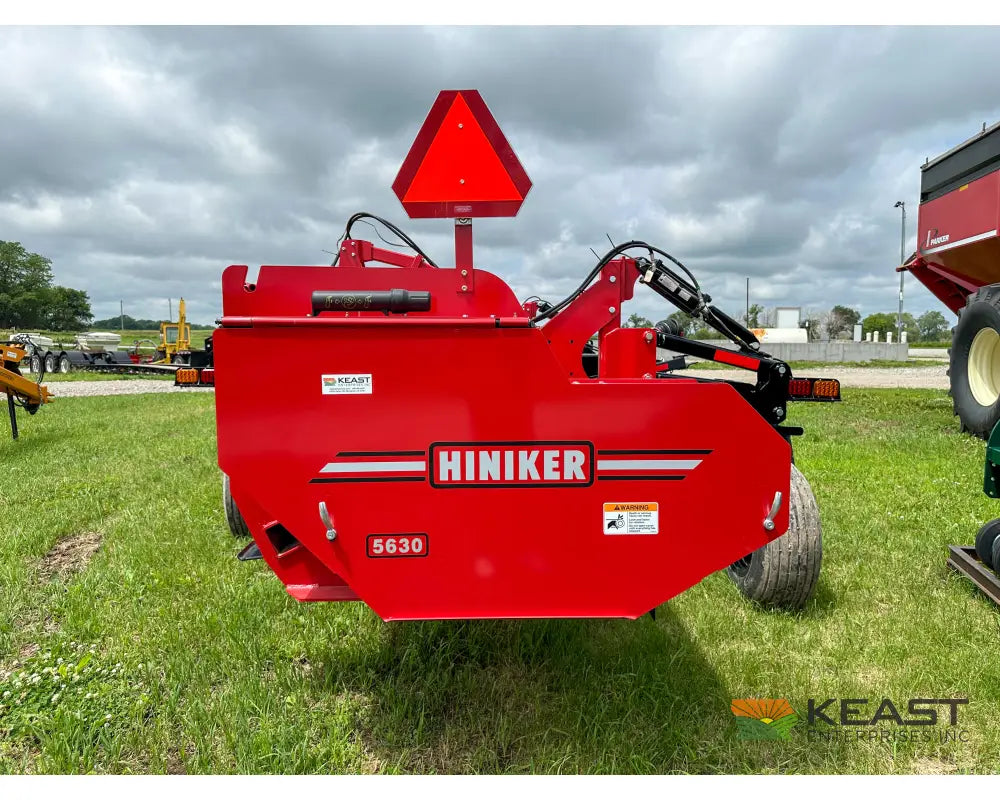 Hiniker 5630HL 30’ Windrower Shredder End Transport Kit Windrower Shredders
