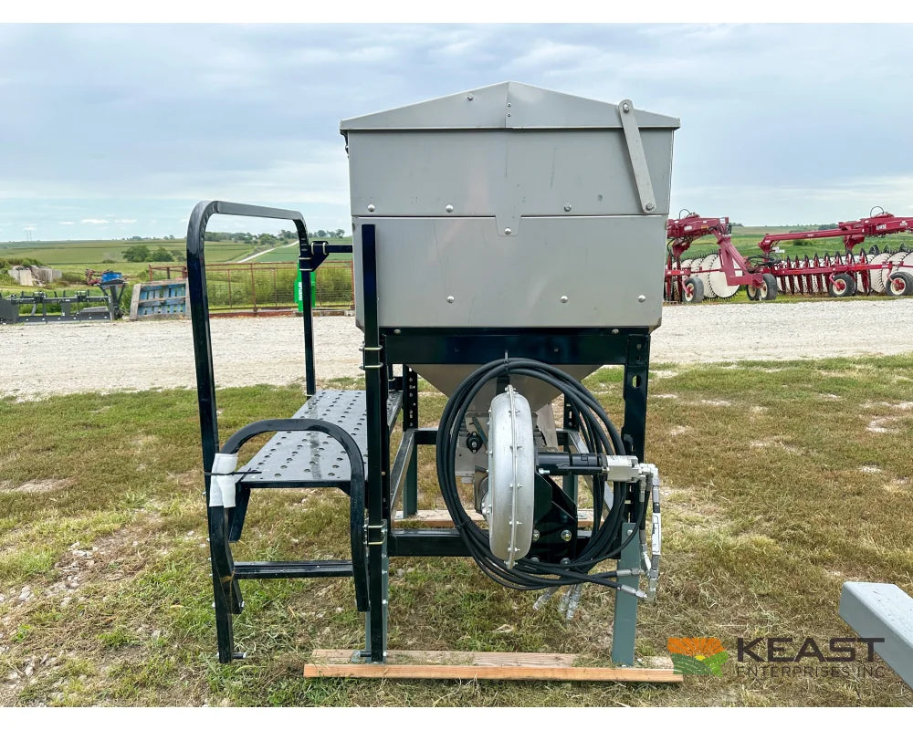 Hiniker 7055 Cover Crop Seeder 55 Cu. Ft. Stainless Hopper - Cover Crop Seeders