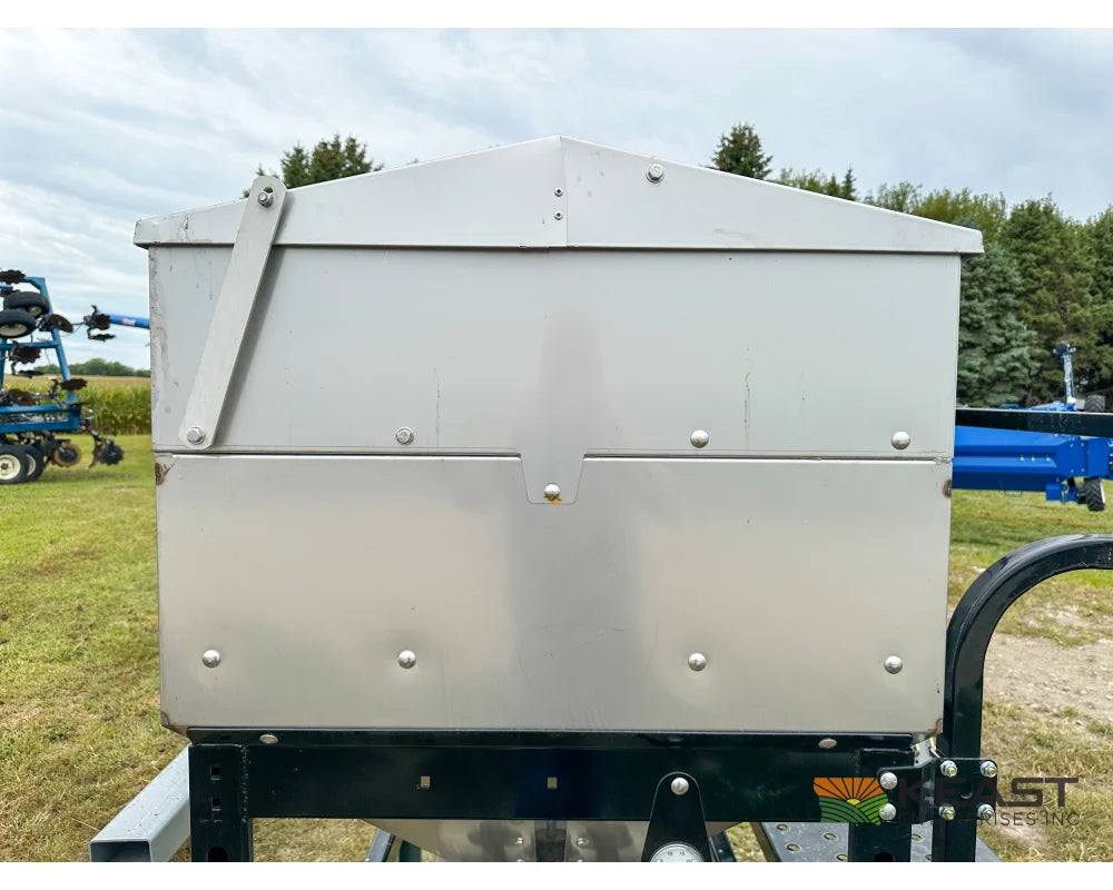 Hiniker 7055 Cover Crop Seeder 55 Cu. Ft. Stainless Hopper - Cover Crop Seeders