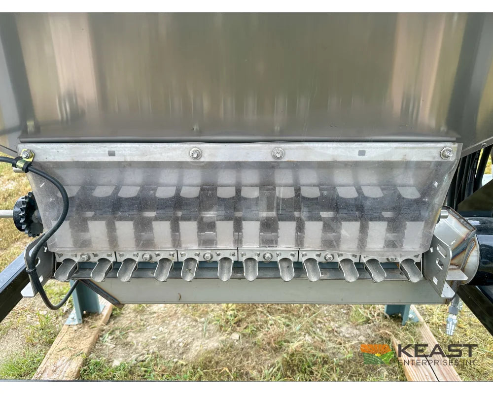 Hiniker 7055 Cover Crop Seeder 55 Cu. Ft. Stainless Hopper - Cover Crop Seeders