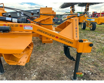 Hurricane Ditcher 3-PT 42 Rotary Ditcher Double Tailwheel Standard Ripper Shank Rotary Ditchers