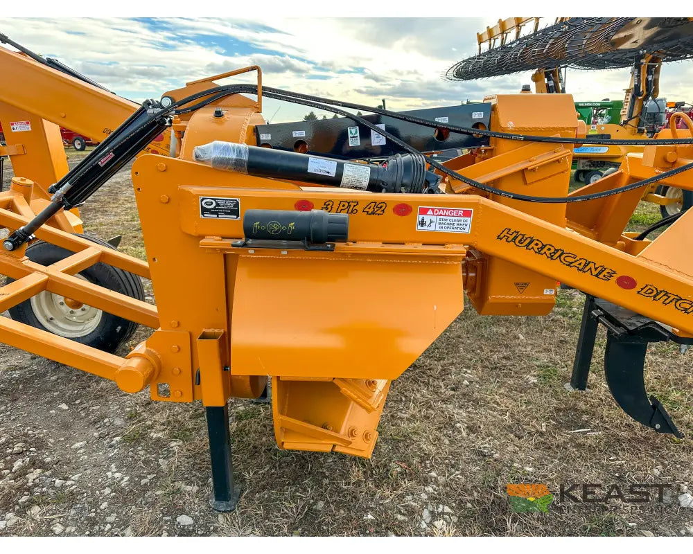 Hurricane Ditcher 3-PT 42 Rotary Ditcher Double Tailwheel Standard Ripper Shank Rotary Ditchers