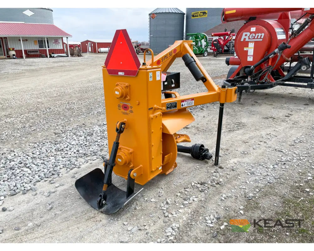 Hurricane Ditcher 3PT26 Ditcher - 5 Hard Surfaced Paddles 26’’ Impeller Rotary Ditchers