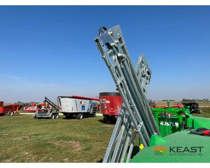 Hustler 1150 300 Gallon 3pt Field Sprayer - 40’ Boom 29 GPM PTO Pump Sprayers